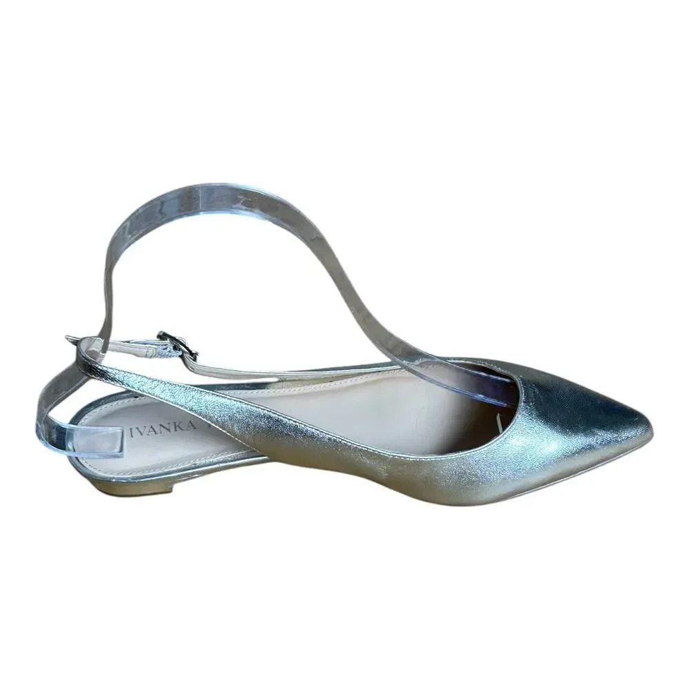 Ivanka Trump Gold Sling Back Size 6 Pointed Toe Flats Buckle Sandals Women’s